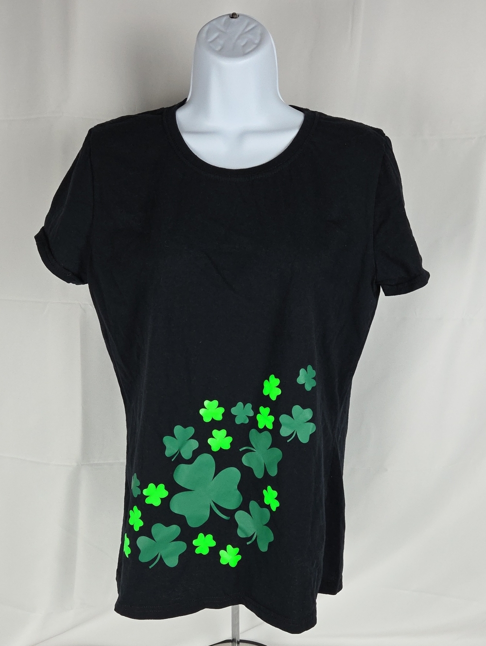 Fruit of the Loom Black Kids T-Shirt with Green Shamrock Cluster